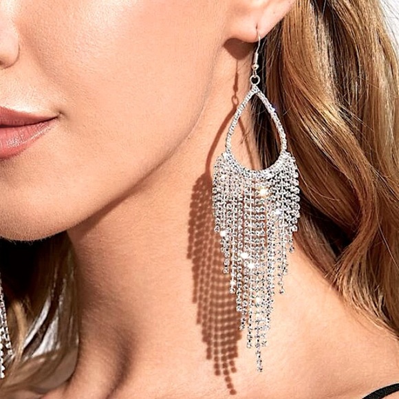 Silver Rhinestone Tassel Crystal Dangle Earrings - Picture 1 of 8